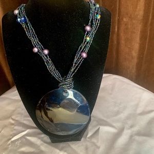 Esmor blue and purple necklace